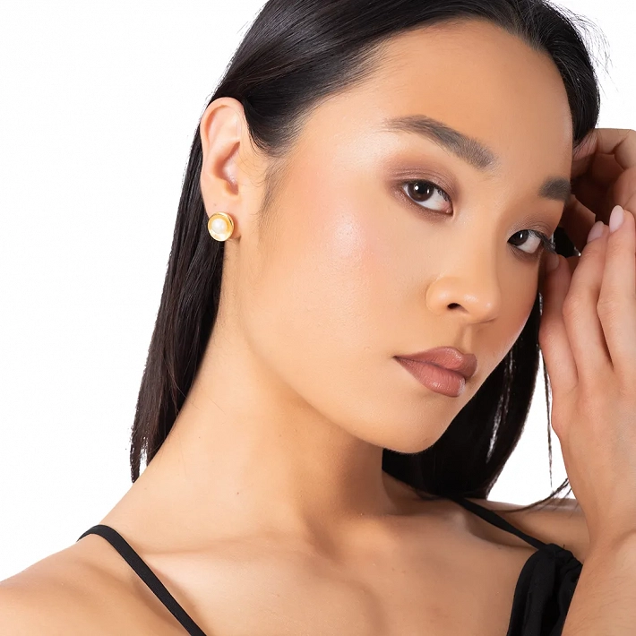 Oxzen ασημένιο σκουλαρίκι επιχρυσωμένο με πέρλα χειροποίητο