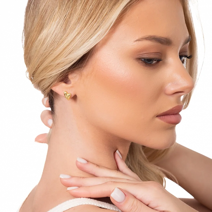 Oxzen ασημένιο σκουλαρίκι καρφωτό καρδιά