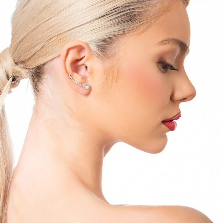 Oxzen σκουλαρίκι ασημένιο ear climber με λευκά ζιργκόν