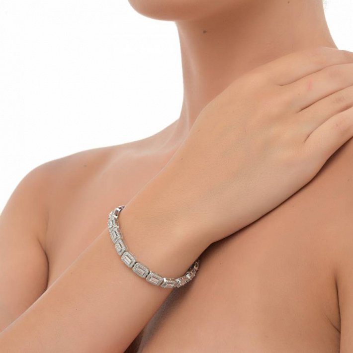 Oxzen βραχιόλι ασημένιο ριβιέρα με τετράγωνες μπαγέτες ζιργκόν