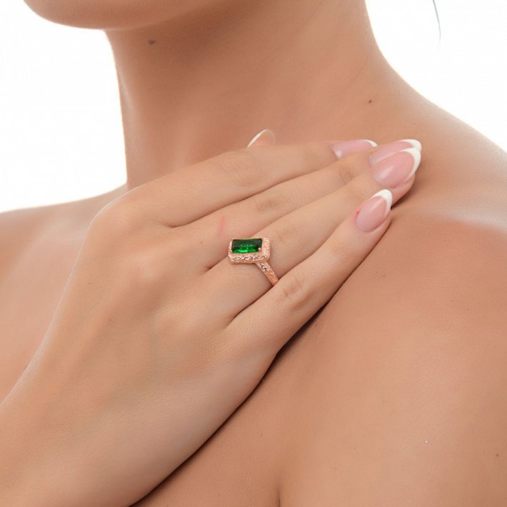 Oxzen δαχτυλίδι ασημένιο με πέτρα καρέ πράσινο ζιργκόν free size