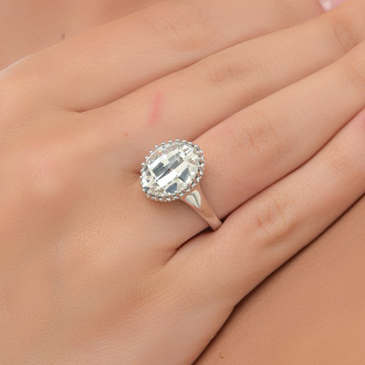 Oxzen δαχτυλίδι ασημένιο με οβάλ λευκή πέτρα ζιργκόν free size