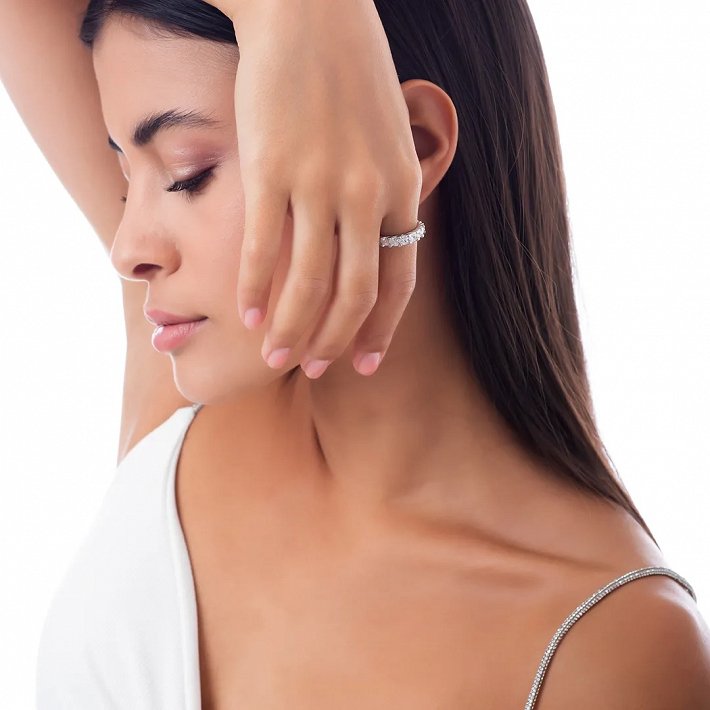 Oxzen ασημένιο δαχτυλίδι σειρέ με λευκά ζιργκόν