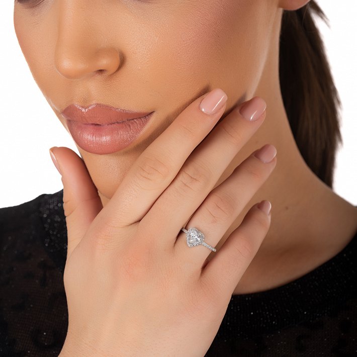 Oxzen ασημένιο δαχτυλίδι μονόπετρο με καρδιά ζιργκόν