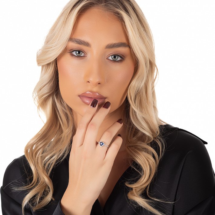 Oxzen ασημένιο δαχτυλίδι μονόπετρο με καρδιά ζιργκόν