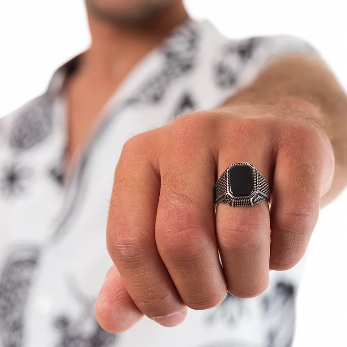 Oxzen ανδρικό δαχτυλίδι ασημένιο, με ορθογώνια πέτρα μαύρο αχάτη