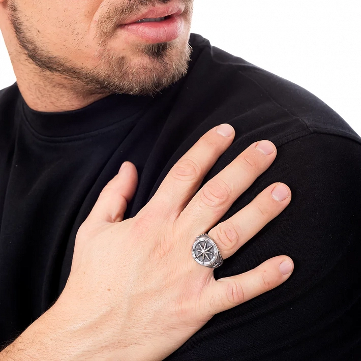Oxzen ανδρικό δαχτυλίδι ασημένιο με πυξίδα free size