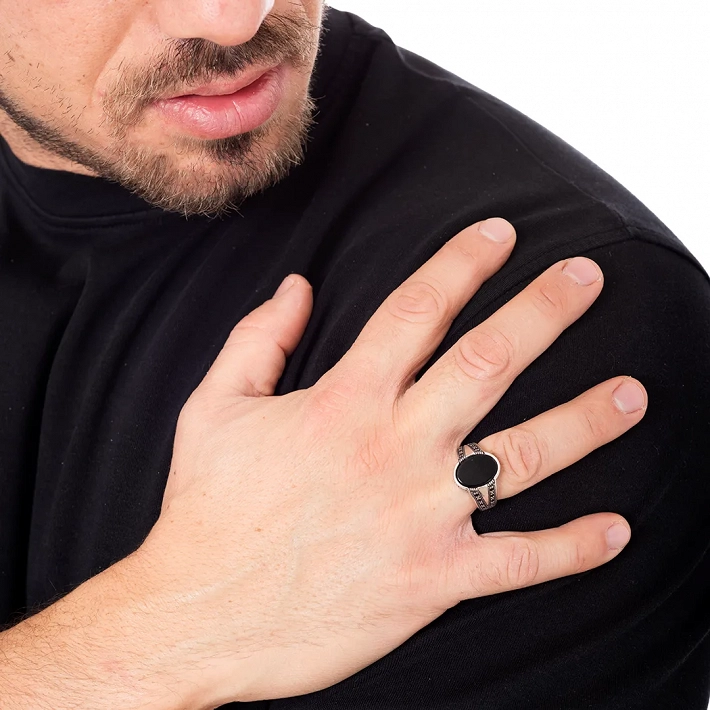 Oxzen ανδρικό δαχτυλίδι ασημένιο με μαύρο αχάτη free size