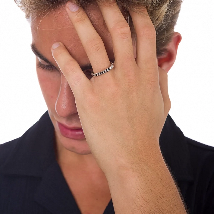 Oxzen ασημένια βέρα Unisex boho με σχέδιο