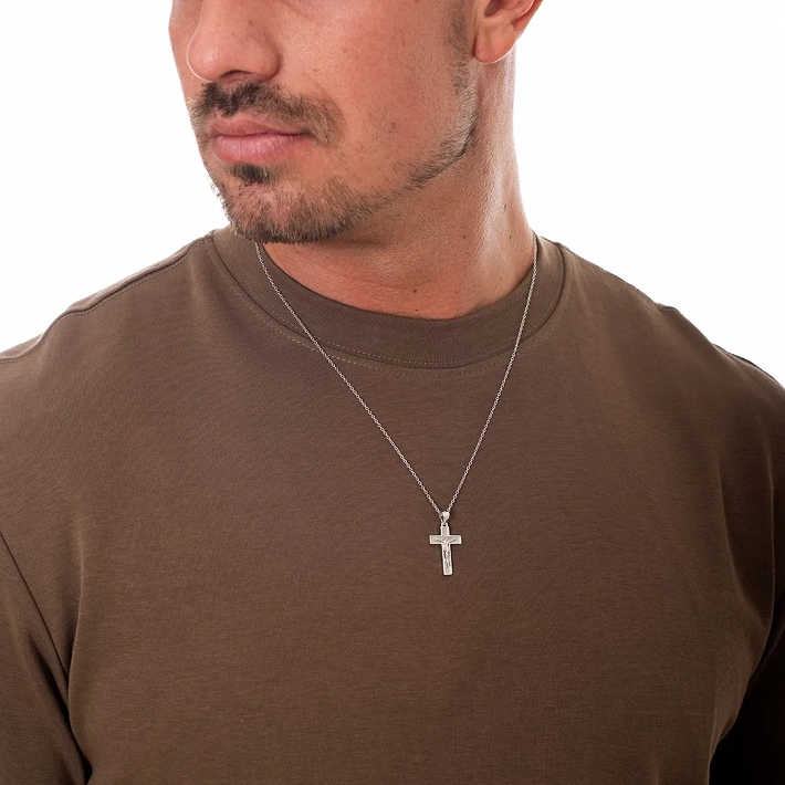 Oxzen ασημένιος ανδρικός σταυρός με αλυσίδα με τον εσταυρωμένο