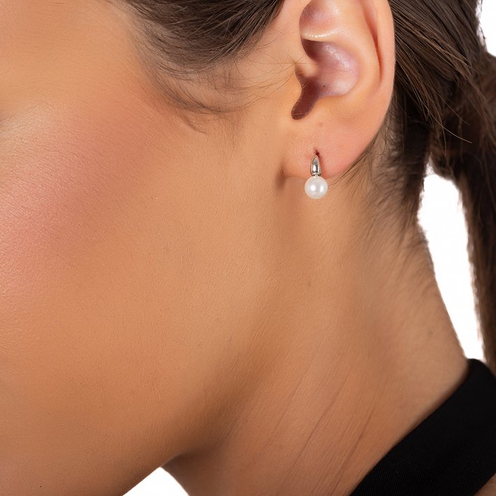 Oxzen ασημένιο σκουλαρίκι με πέρλα