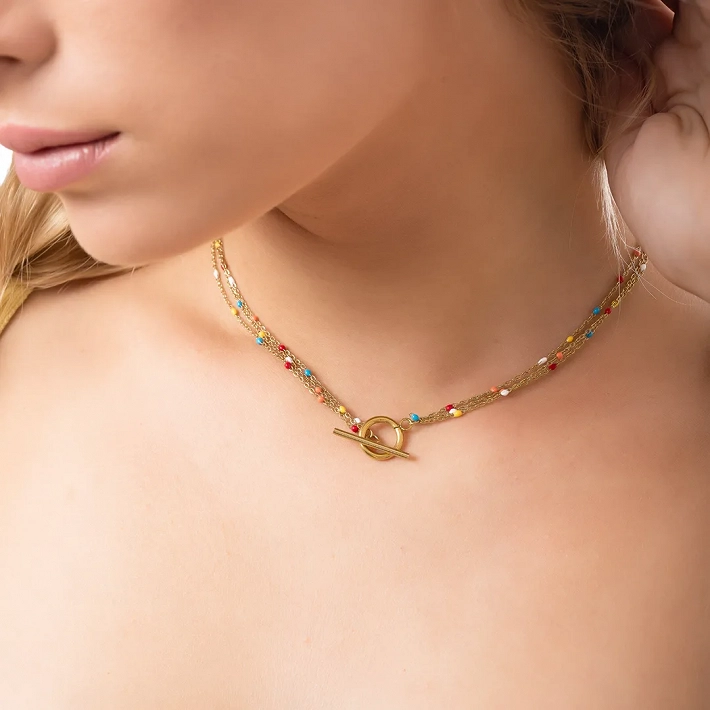 Oxzen ατσάλινο κολιέ τριπλό επιχρυσωμένο με ημιπολύτιμους λίθους