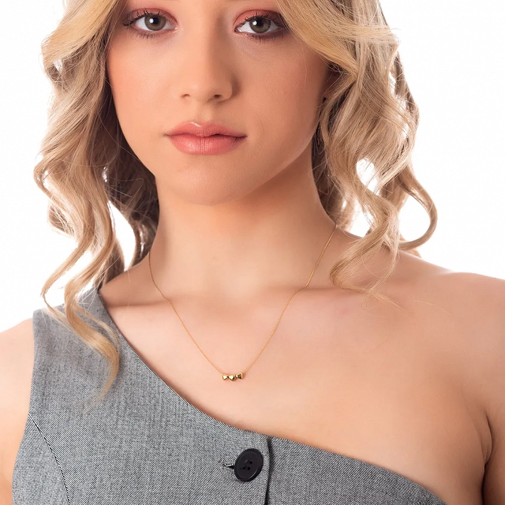 Oxzen ατσάλινο κολιέ με τρεις καρδιές