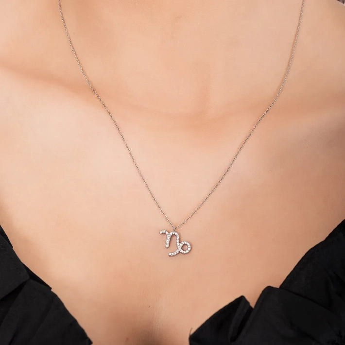 Oxzen γυναικείο κολιέ Zodiac από ανοξείδωτο ατσάλι Αιγόκερως (Carpicorn)