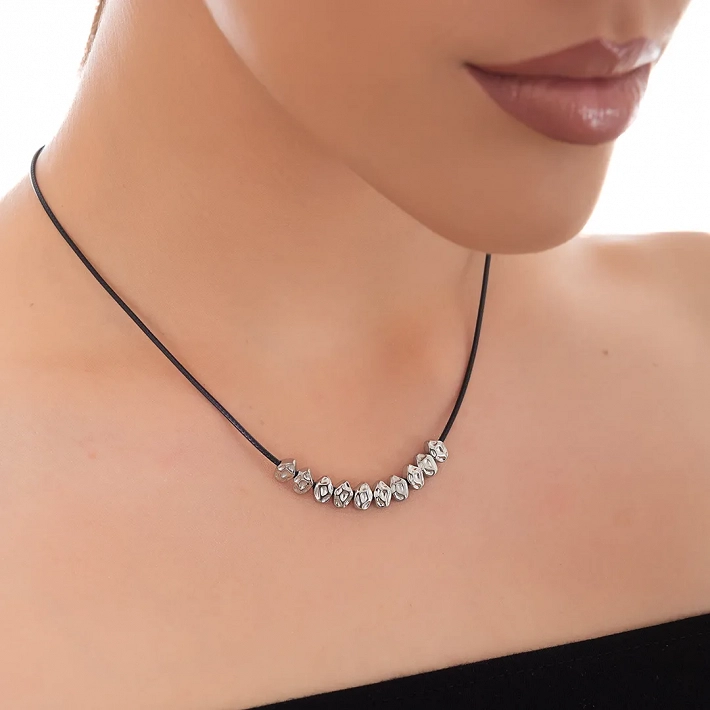 Oxzen γυναικείο κολιέ από ανοξείδωτο ατσάλι με ατσάλινα στοιχεία