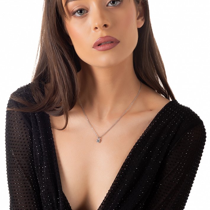 Oxzen ατσάλινο κολιέ μονόπετρο με ζιργκόν