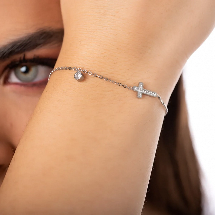 Oxzen ατσάλινο βραχιόλι με σταυρό και λευκά κρύσταλλα
