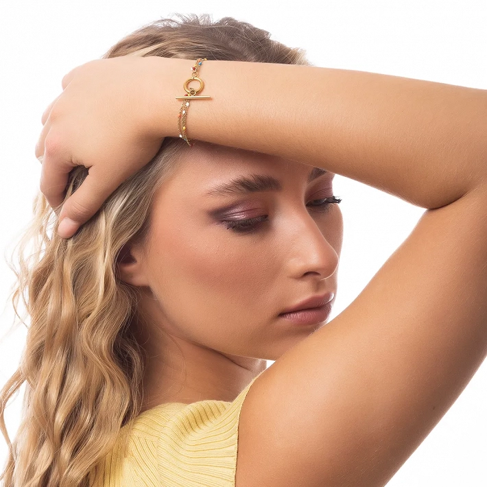 Oxzen ατσάλινο βραχιόλι επιχρυσωμένο διπλό με χρωματιστές πέτρες