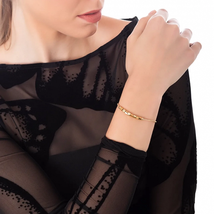 Oxzen ατσάλινο βραχιόλι με κυλινδρικά στοιχεία