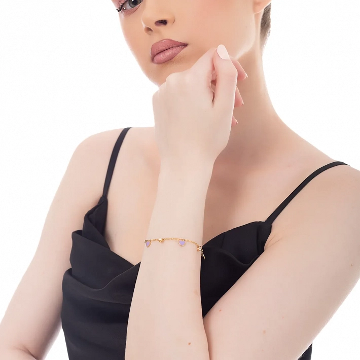 Oxzen γυναικείο βραχιόλι ατσάλινο με κρεμαστές μωβ καρδούλες