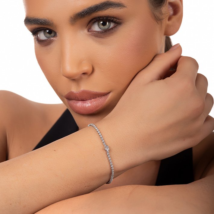 Oxzen ατσάλινο βραχιόλι ριβιέρα με καρδιά