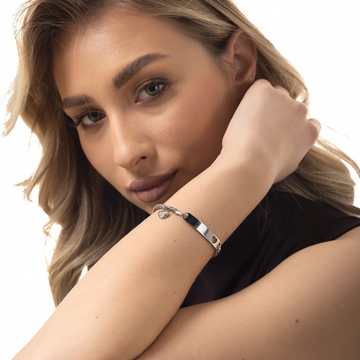 Oxzen γυναικείο βραχιόλι ατσάλινο ταυτότηρα με καρδιά