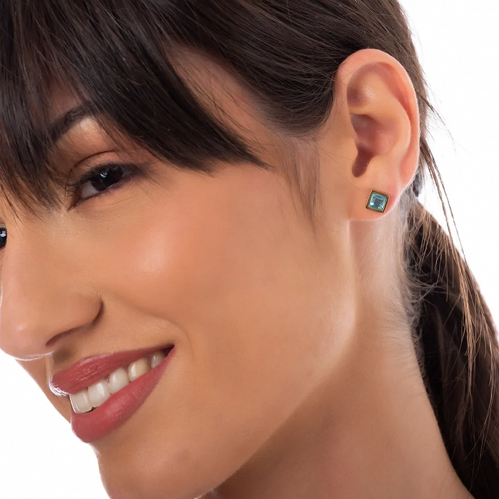 Oxzen σκουλαρίκια καρφωτά ατσάλινα τετράγωνα με γαλάζιο ζιργκόν