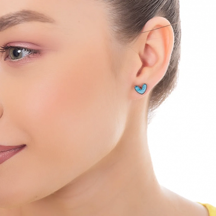 Oxzen γυναικείο σκουλαρίκι ατσάλινο καρφωτό καρδούλα με γαλάζιο σμάλτο