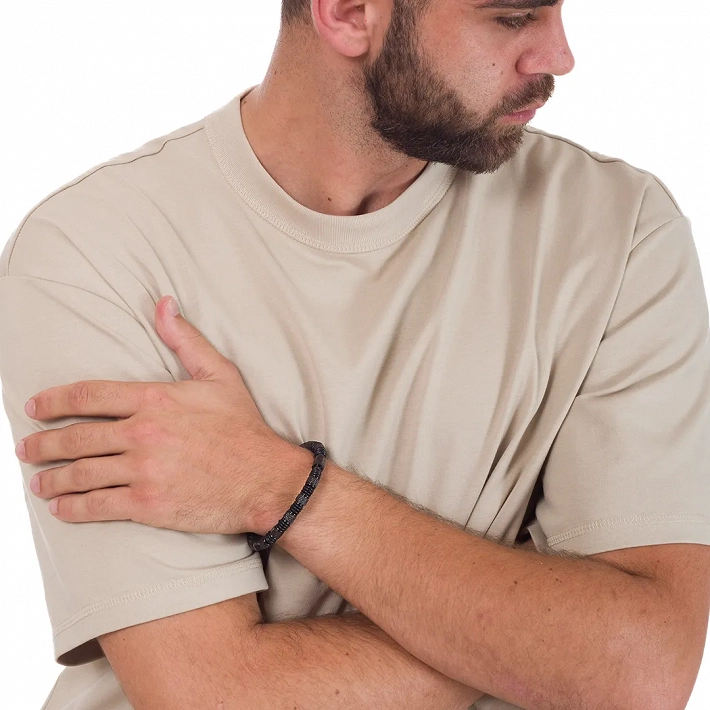 Oxzen βραχιόλι ανδρικό ατσάλινο μαύρο κυλινδρικό με κούμπωμα ασφαλείας