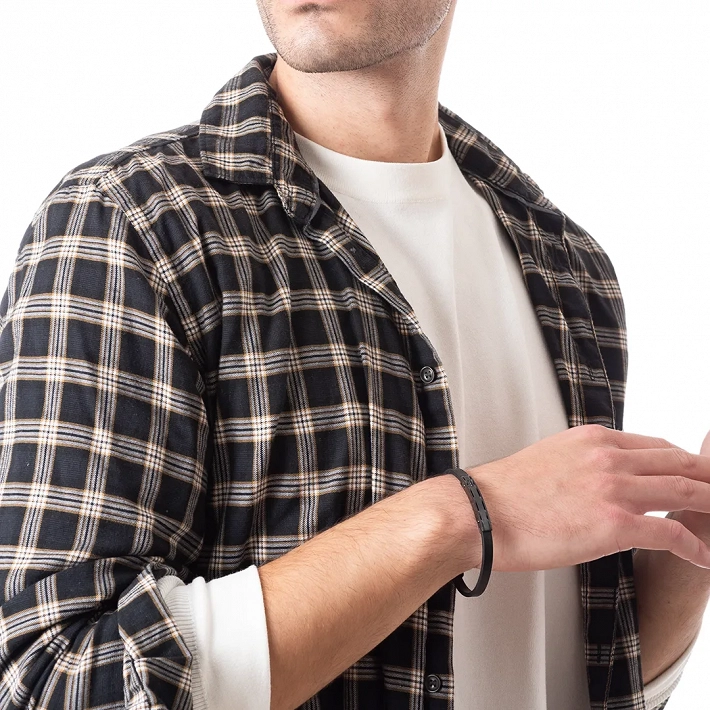 Oxzen λεπτό ανδρικό βραχιόλι 6 mm από ανοξείδωτο ατσάλι με δέρμα