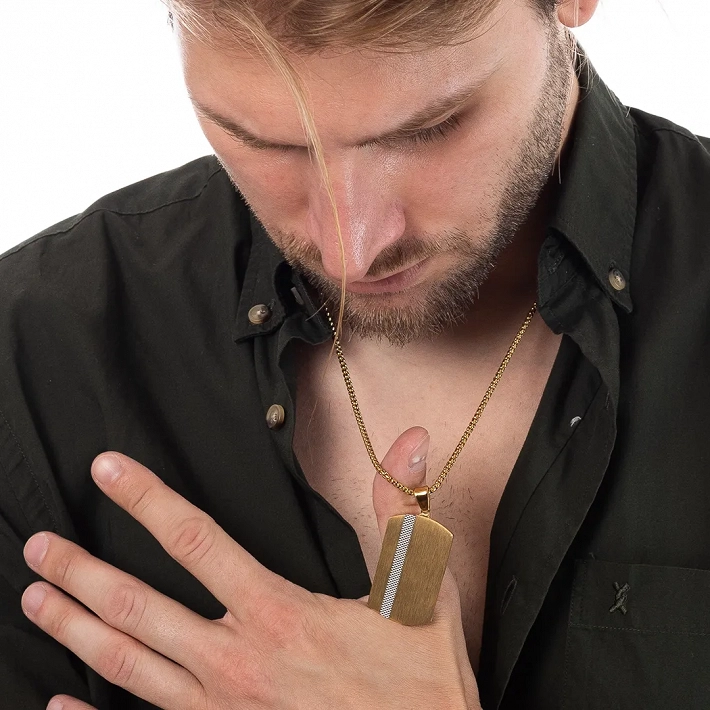 Oxzen ανδρικό κολιέ από ανοξείδωτο ατσάλι πλακέτα μαύρη με ασημί γραμμή