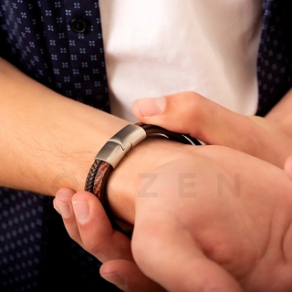 Βραχιόλι ανδρικό ατσάλινο με δέρμα μαύρο τετραπλό