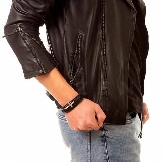 Βραχιόλι ανδρικό ατσάλινο με δέρμα τετραπλό με σταυρό