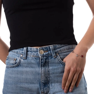 Βραχιόλι γυναικείο ατσάλινο με κόκκινη καρδιά