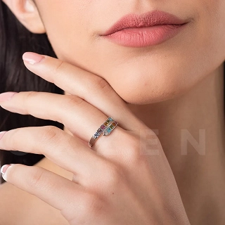 Γυναικείο δαχτυλίδι από ανοξείδωτο ατσάλι, με πολύχρωμα κρύσταλλα