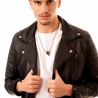 Κολιέ από ανοξείδωτο ατσάλι Unisex νεκροκεφαλή