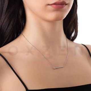 Κολιέ από ανοξείδωτο ατσάλι, μπάρα με ένα λευκό ζιργκόν