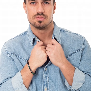 Βραχιόλι με Green Tiger's Eye stones  και μαύρες χάντρες 8mm