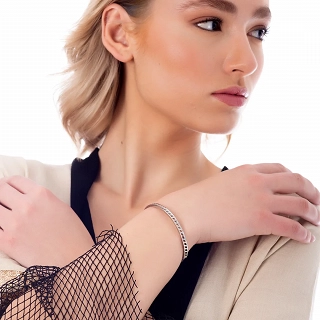 Βραχιόλι γυναικείο από ανοξείδωτο ατσάλι χειροπέδα με κούμπωμα