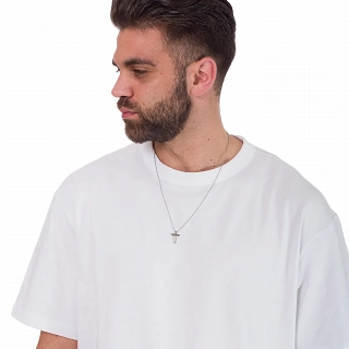 Κολιέ σταυρός ανδρικός από ανοξείδωτο ατσάλι ασημί με μαύρα μικρά ζιργκόν στο πλάι