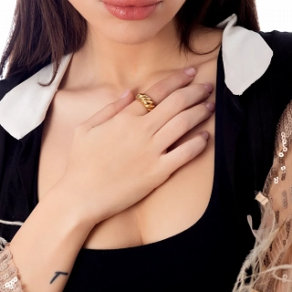 Oxzen γυναικείο δαχτυλίδι από ανοξείδωτο ατσάλι Croissant 8mm