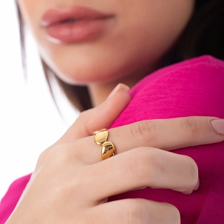 Δαχτυλίδι γυναικείο από ανοξείδωτο ατσάλι με ιδιαίτερο σχήμα