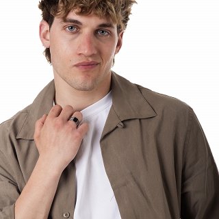 Oxzen ατσάλινο ανδρικό δαχτυλίδι με μαύρη πέτρα