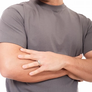 Oxzen ανδρικό δαχτυλίδι από ανοξείδωτο ατσάλι οβάλ