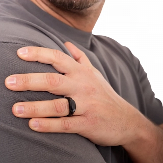 Oxzen ανδρικό δαχτυλίδι από ανοξείδωτο ατσάλι οβάλ