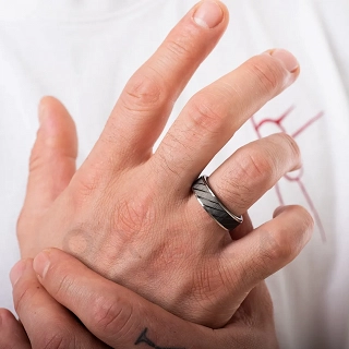 Δαχτυλίδι από ανοξείδωτο ατσάλι ανδρική βέρα μαύρη