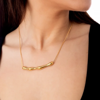 Κολιέ ατσάλινο