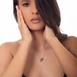 Κολιέ γυναικείο από ανοξείδωτο ατσάλι με τρία κρεμαστά στοιχεία