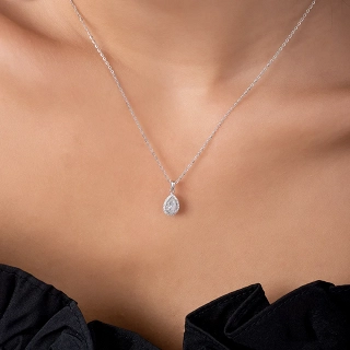 Oxzen ασημένιο κολιέ δάκρυ με λευκά ζιργκόν