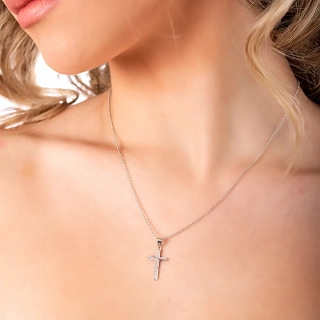 Oxzen κολιέ σταυρός από ασημένιος με λευκά ζιργκόν